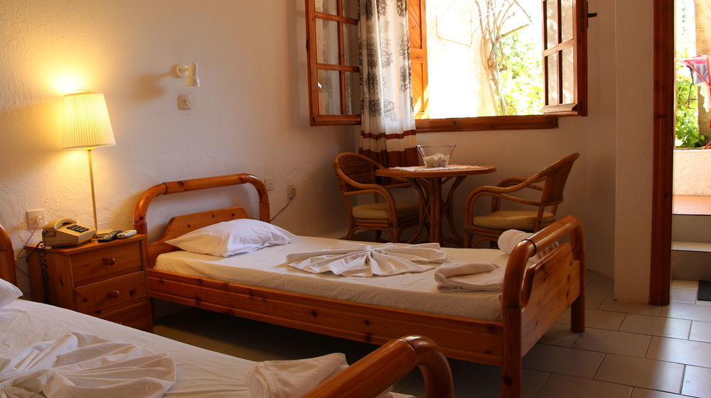 Kipos Hotel Limenas  Bagian luar foto